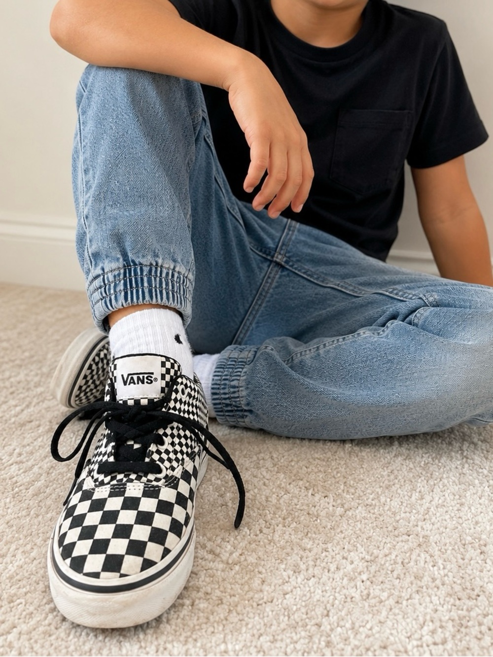 Vans Checkerboard Kids Skater Sneakers | Youth Size 4 | Black & White Lace-Up